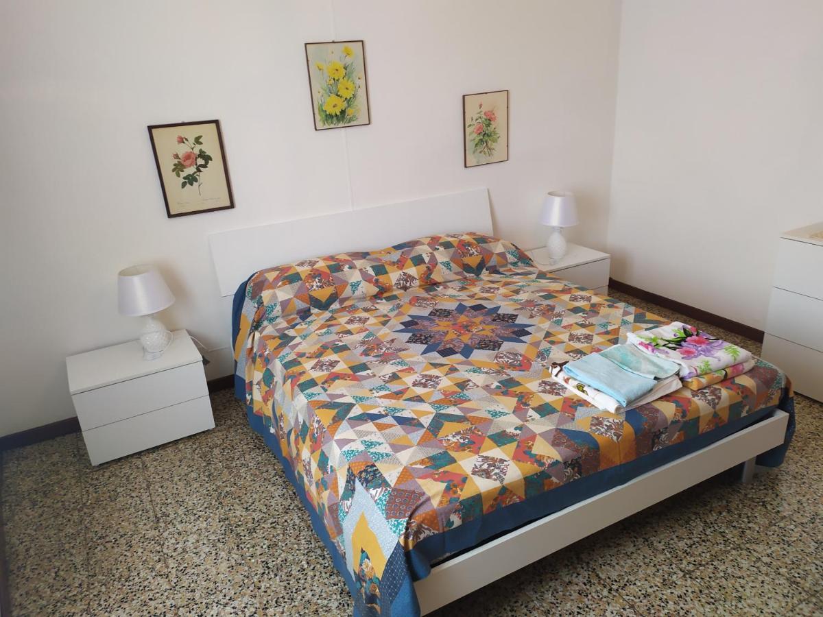 Appartamento Gianna Porto Valtravaglia Bagian luar foto
